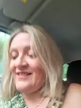 lady charlyne online show from 01/18/25, 06:32