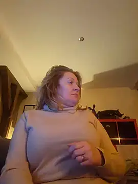 Snapshot of lady_charlyne chatting on 12/02/25, 06:53 lady charlyne online show from 12/02/25, 06:53