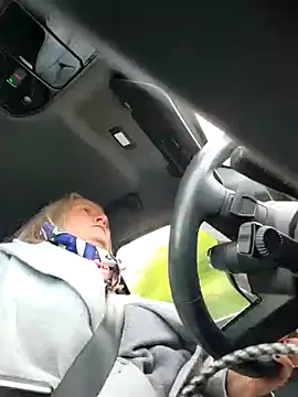 lady charlyne online show from 12/03/24, 01:17