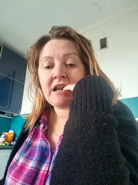 Snapshot of lady_charlyne chatting on 01/07/26, 09:25 lady charlyne online show from 01/07/26, 09:25