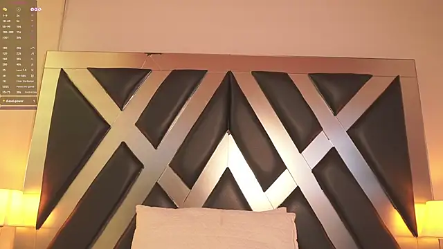 Sofia Cooper  online show from 03/12/25, 02:56