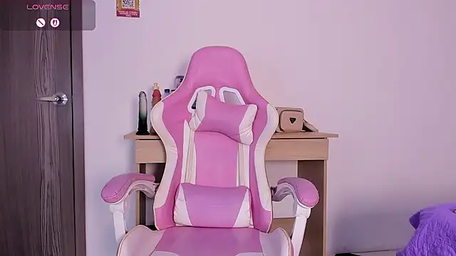 alexa pariss online show from 01/10/26, 06:36