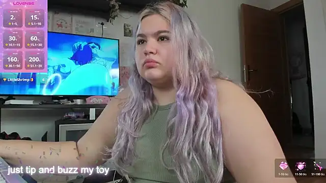 Freakcute  online show from 11/20/25, 12:50