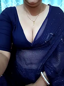 Snapshot of Priya_Boudi chatting on 03/05/25, 05:39 Priya Boudi online show from 03/05/25, 05:39