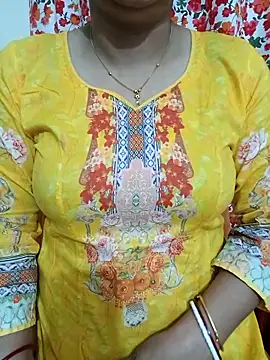 Priya Boudi online show from 02/09/26, 06:17