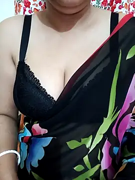 Priya Boudi online show from 03/19/26, 05:57