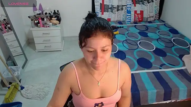 soniafuckboobs online show from 04/13/26, 12:09