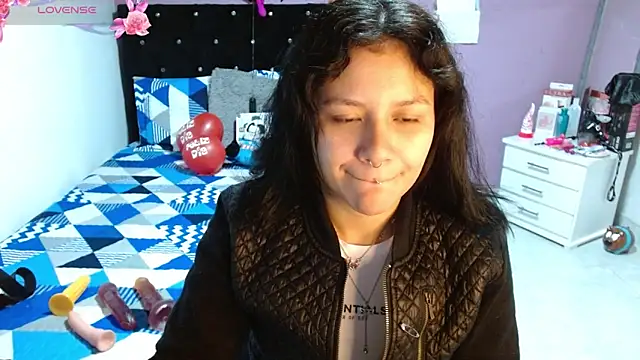 Snapshot of soniafuckboobs chatting on 03/14/25, 12:18 soniafuckboobs online show from 03/14/25, 12:18