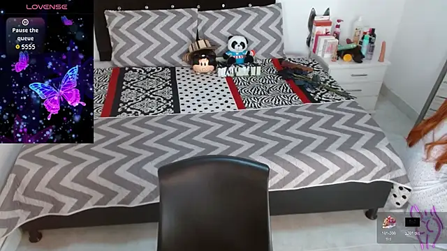 soniafuckboobs online show from 11/13/25, 12:31