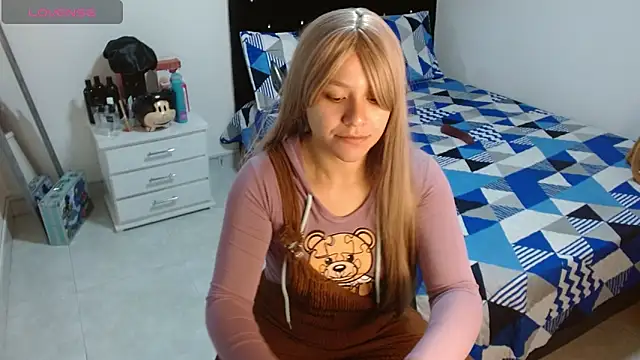 Snapshot of soniafuckboobs chatting on 09/30/25, 12:44 soniafuckboobs online show from 09/30/25, 12:44