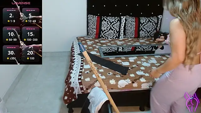 soniafuckboobs online show from 11/21/25, 04:06