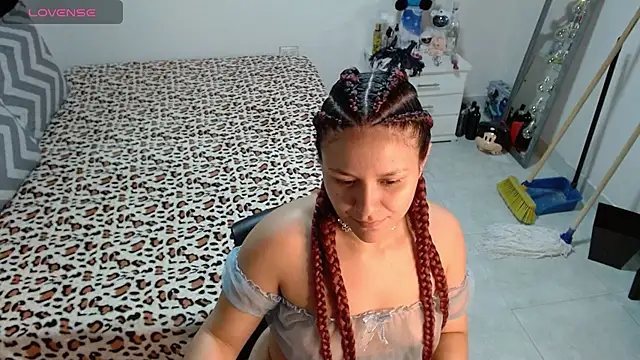 soniafuckboobs online show from 02/17/26, 12:30