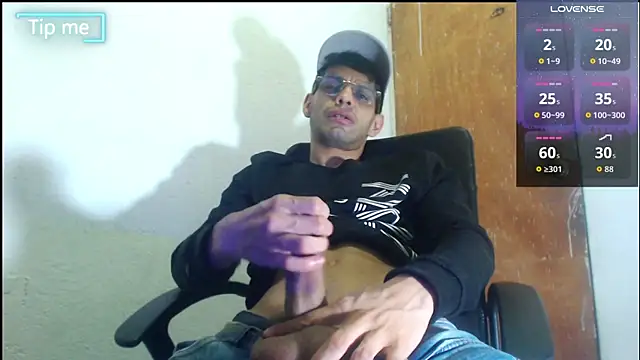GrayHornyX online show from 05/09/26, 02:26