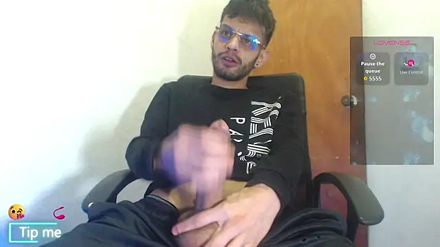 GrayHornyX online show from 02/23/26, 04:40