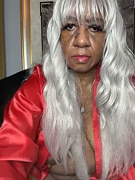 BreanaDivine online show from 12/21/25, 03:52