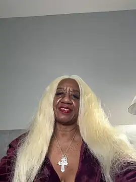 BreanaDivine online show from 02/22/25, 02:06