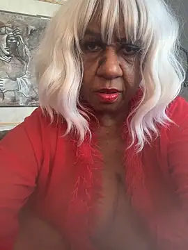 BreanaDivine online show from 03/29/26, 04:19