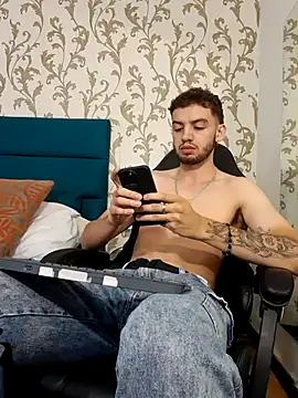 Michael magno online show from 04/04/26, 12:45