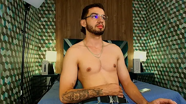 Michael magno online show from 09/18/25, 09:07