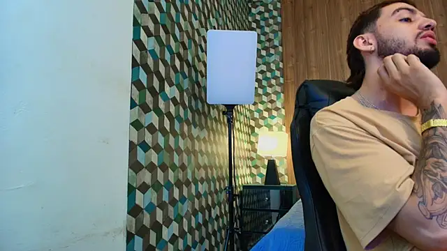 Michael magno online show from 10/07/25, 06:31