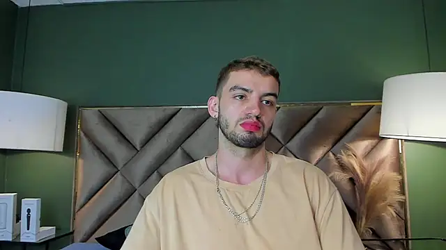 Michael magno online show from 09/09/25, 08:18