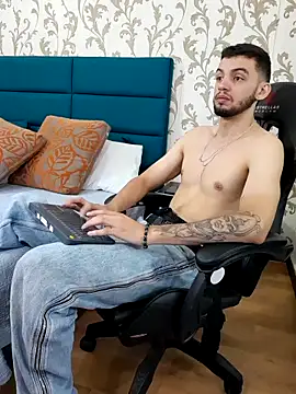 Michael magno online show from 02/28/26, 07:13