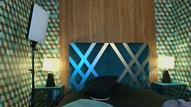 Michael magno online show from 10/11/25, 01:01