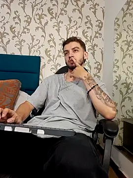 Michael magno online show from 04/07/26, 04:20