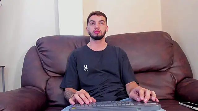 Michael magno online show from 10/11/25, 12:55