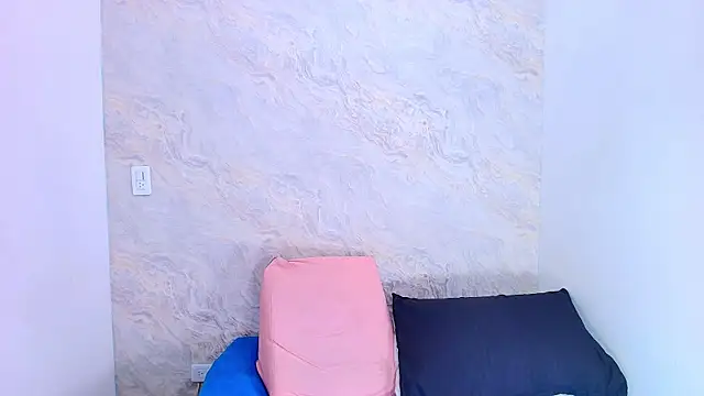 Snapshot of sofi_balvin chatting on 02/25/25, 07:16 sofi balvin online show from 02/25/25, 07:16