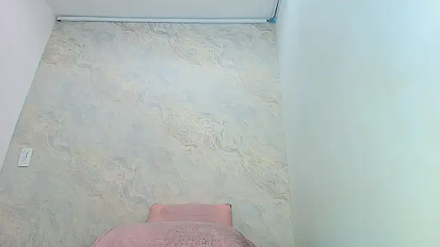 Snapshot of sofi_balvin chatting on 03/19/25, 07:17 sofi balvin online show from 03/19/25, 07:17