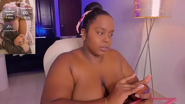Snapshot of Rebeka_spencer chatting on 04/30/26, 10:55 Rebeka spencer online show from 04/30/26, 10:55