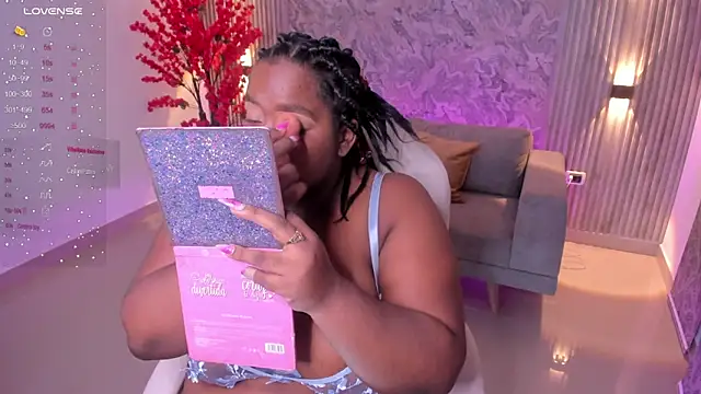 Rebeka spencer online show from 03/11/25, 11:01