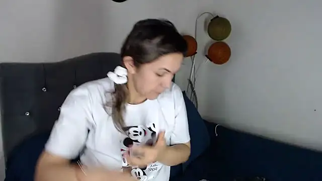 Chantal hott online show from 09/25/25, 03:40