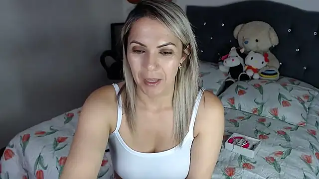 Chantal hott online show from 03/11/26, 08:47