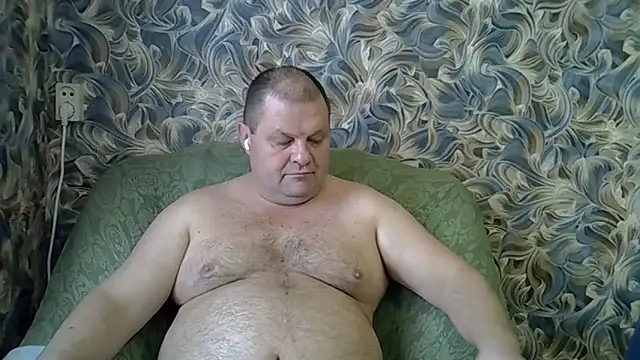 Nilola6 online show from 12/19/25, 04:05