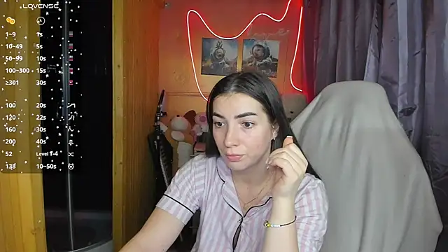 Snapshot of Fiery_Brunette_ chatting on 03/01/25, 03:53 Fiery Brunette  online show from 03/01/25, 03:53