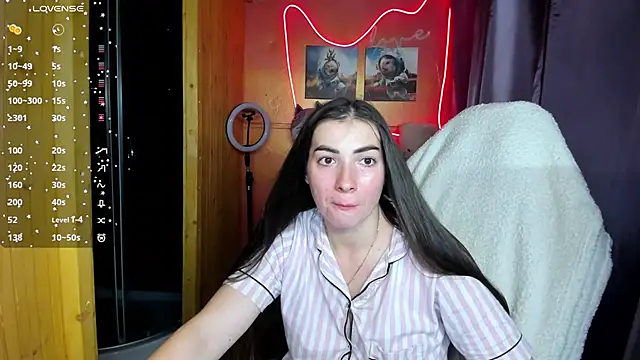 Snapshot of Fiery_Brunette_ chatting on 10/11/25, 08:48 Fiery Brunette  online show from 10/11/25, 08:48