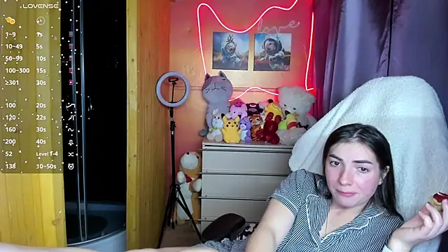 Snapshot of Fiery_Brunette_ chatting on 10/12/25, 02:29 Fiery Brunette  online show from 10/12/25, 02:29