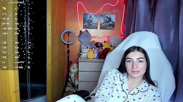 Snapshot of Fiery_Brunette_ chatting on 09/29/25, 05:51 Fiery Brunette  online show from 09/29/25, 05:51