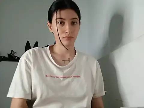 Mia foster1 online show from 02/18/25, 02:38