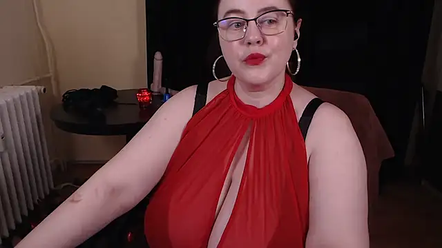 Snapshot of poshmistress chatting on 03/21/25, 02:18 poshmistress online show from 03/21/25, 02:18