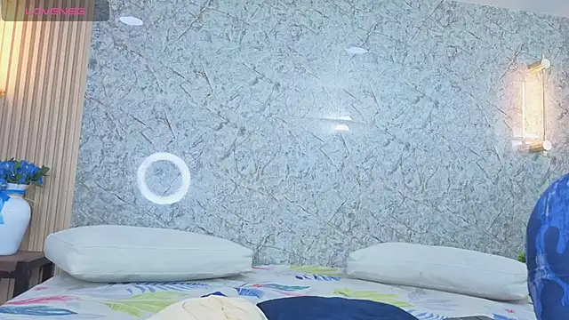 sabrina shark  online show from 12/20/25, 02:03