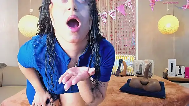 sabrina shark  online show from 02/18/26, 02:20