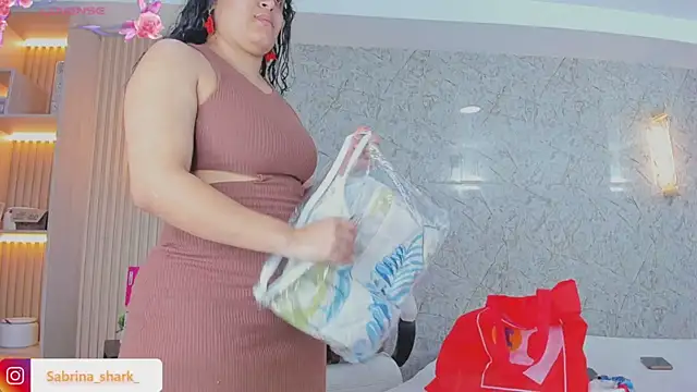 sabrina shark  online show from 10/24/25, 02:54