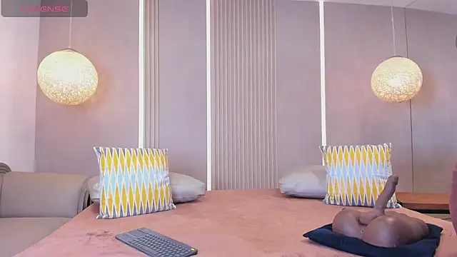 sabrina shark  online show from 03/24/26, 02:11