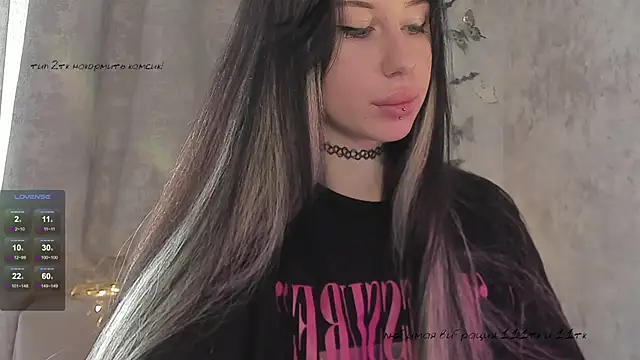 elena addiction online show from 10/31/25, 06:32