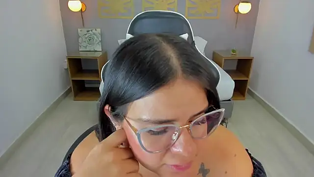 ayla13  online show from 02/26/25, 09:53