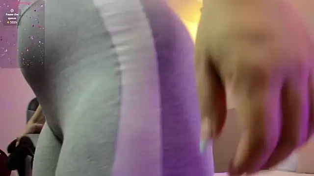 ayla13  online show from 03/12/26, 07:18