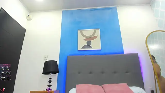 ayla13  online show from 10/02/25, 07:06